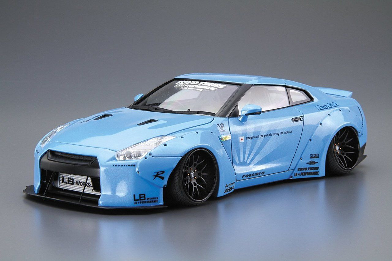 blue Nissan R35 GT-R Plastic Model