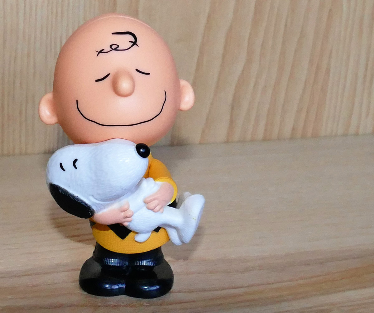 Charlie Brown and Snoopy figures