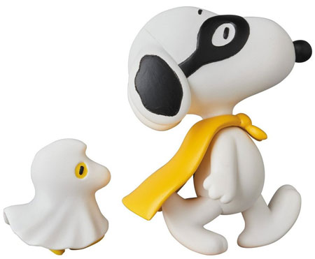  Snoopy and Woodstock Halloween Toy action figures of the two characters in ghost costumes.